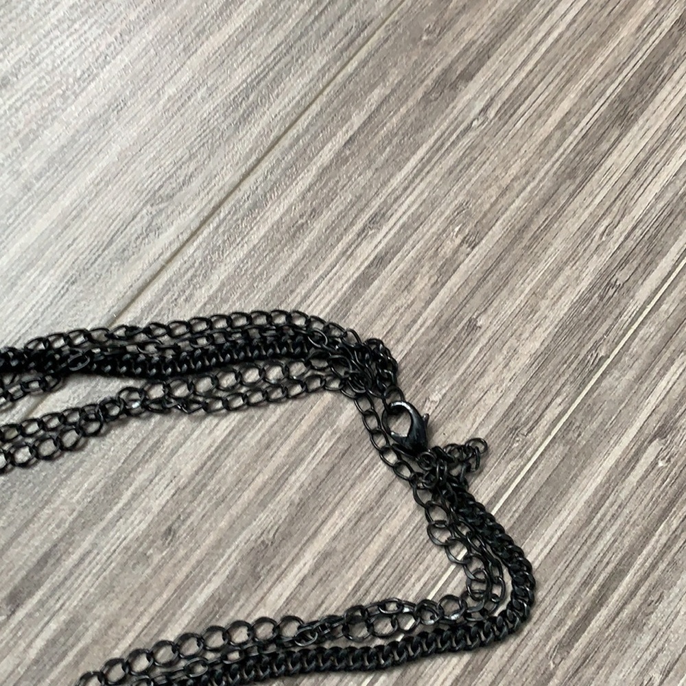 Multiple black necklace - Picture 4 of 6